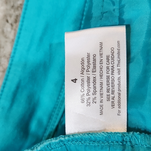 The Limited shorts - Picture 4 of 4